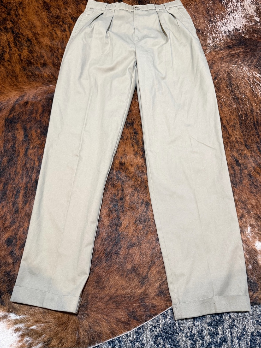Vintage Dockers Levi Strauss Pleated Khaki Pants 34x34 Made in USA Tan 1991